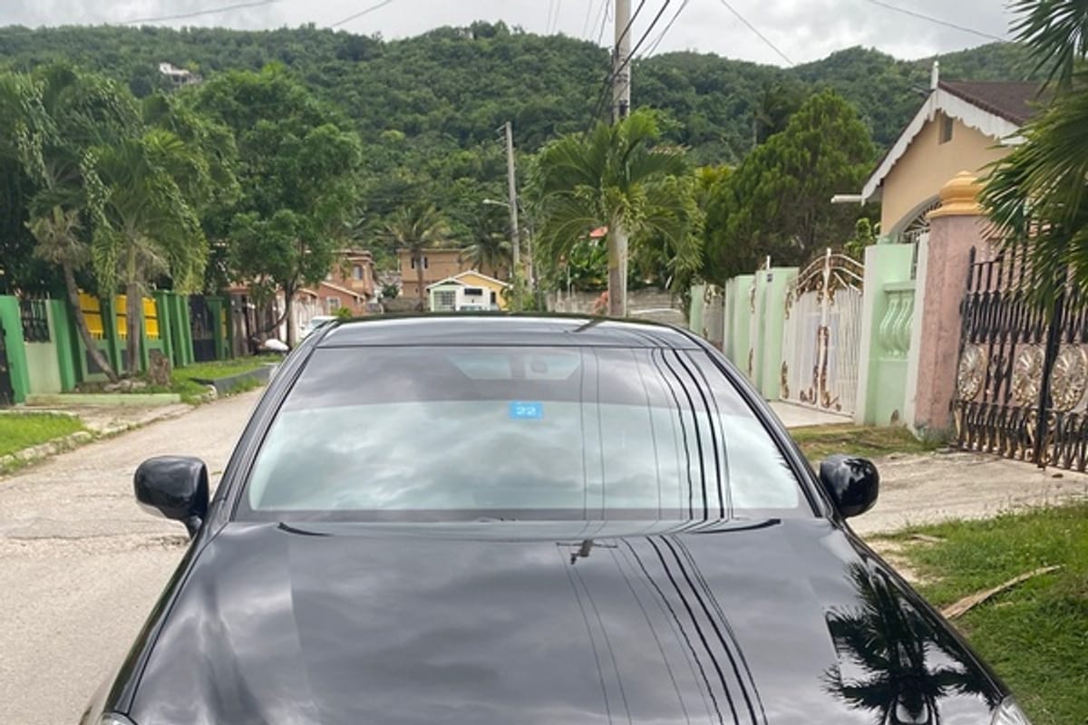 Toyota Crown 4,6L 2013