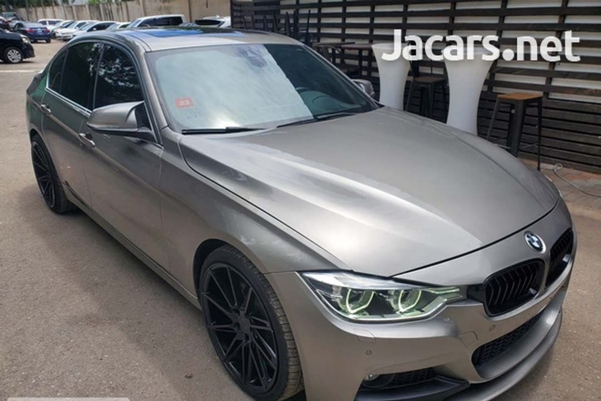 BMW 3-Series 2,0L 2018
