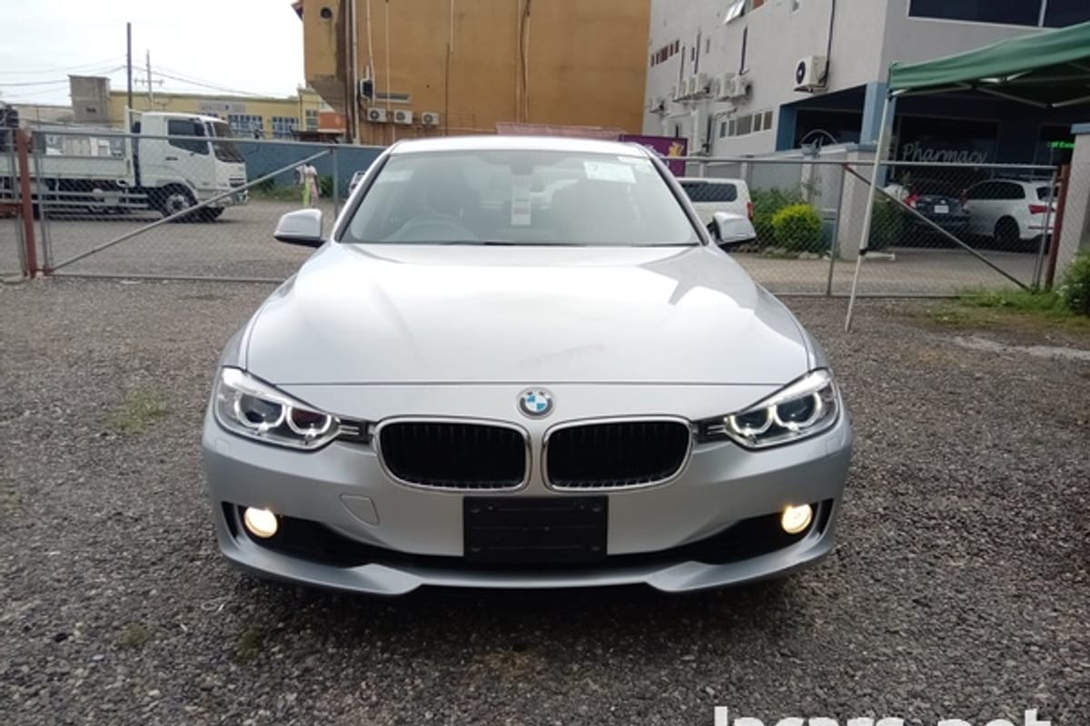 BMW 3-Series 2,0L 2013