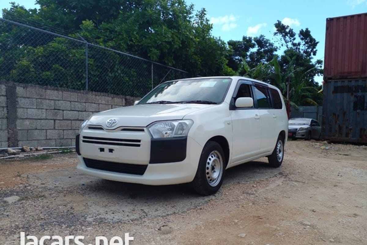 Toyota Probox 1,5L 2018
