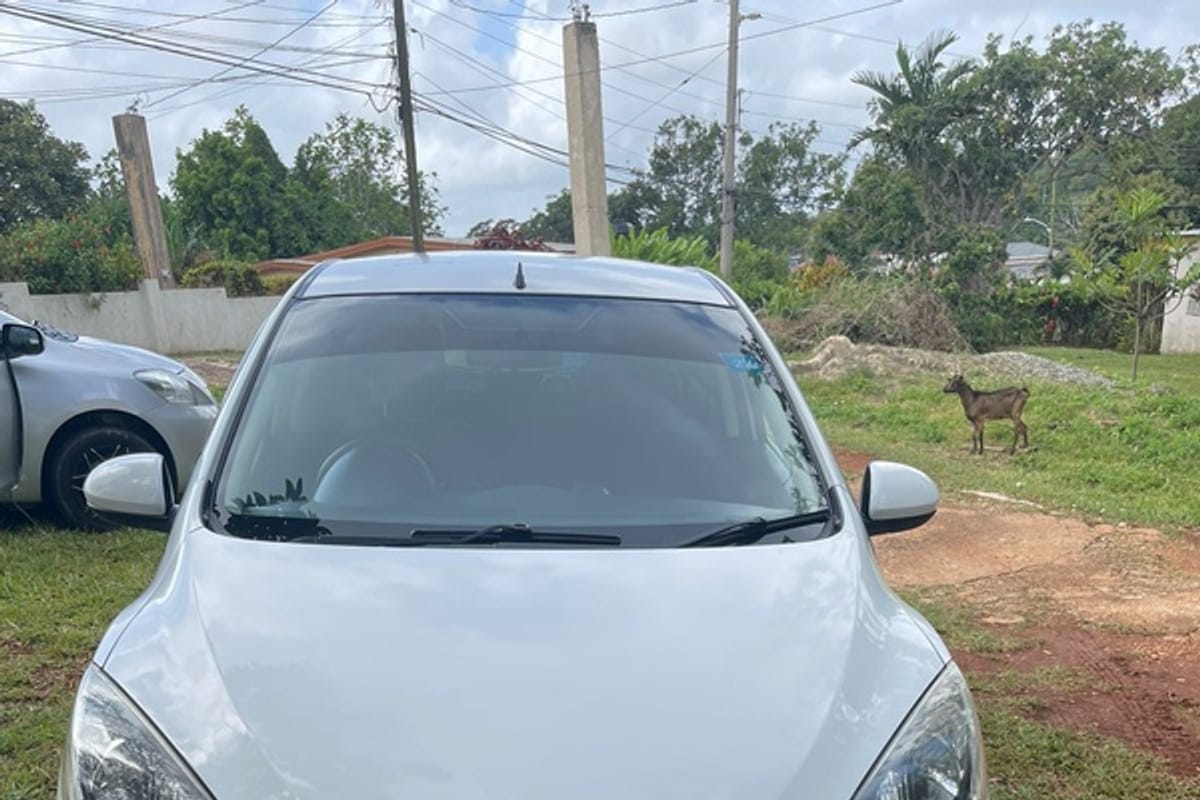 Mazda Demio 1,3L 2012