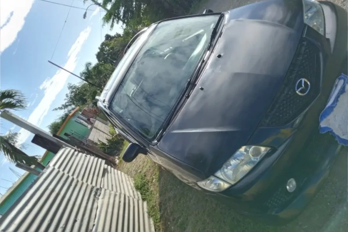 Mazda Premacy 2002