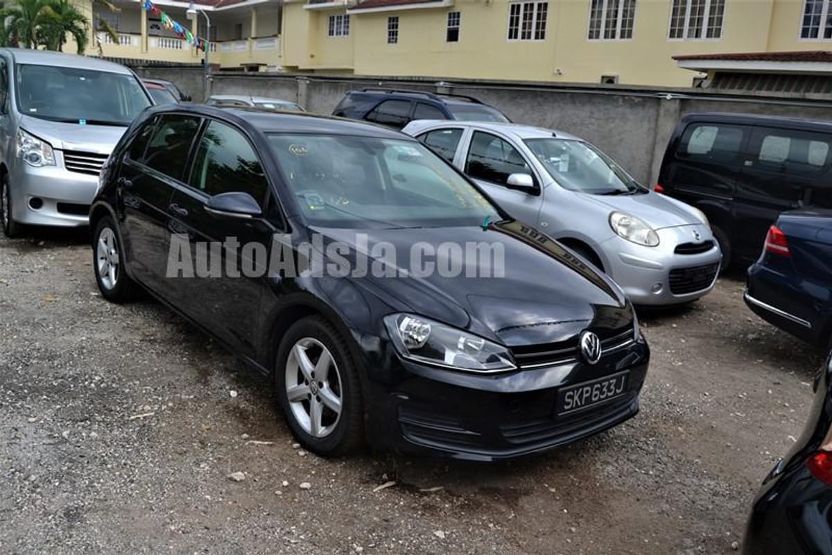 2014 Volkswagen GOLF