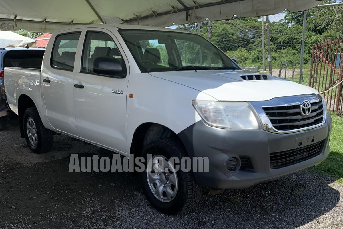 2013 Toyota Hilux