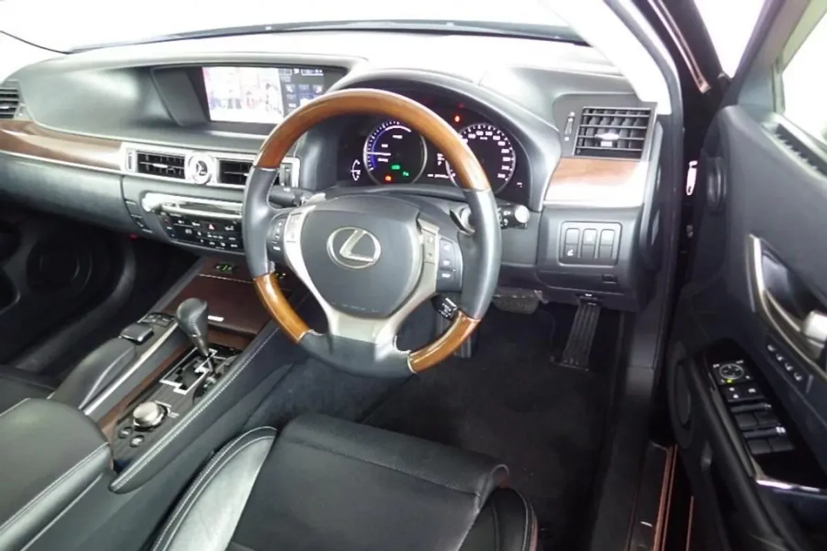 Lexus GS450h