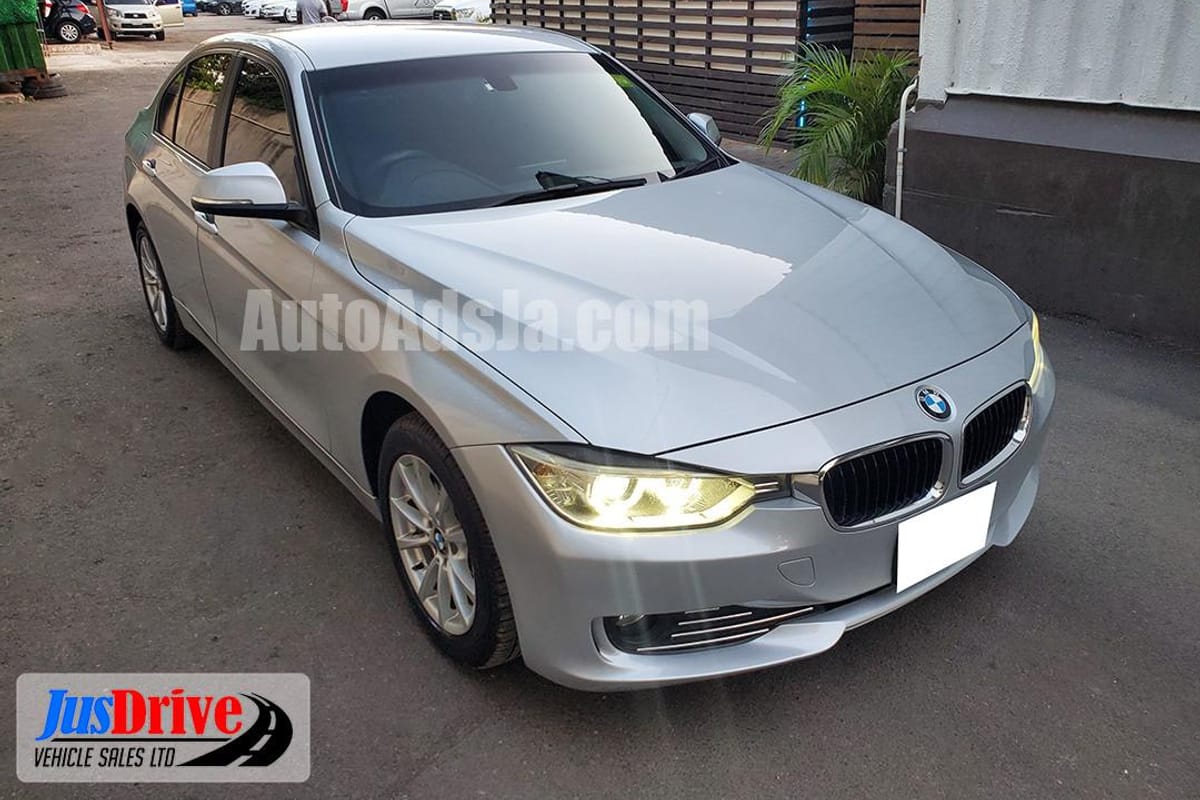 2015 BMW 316I