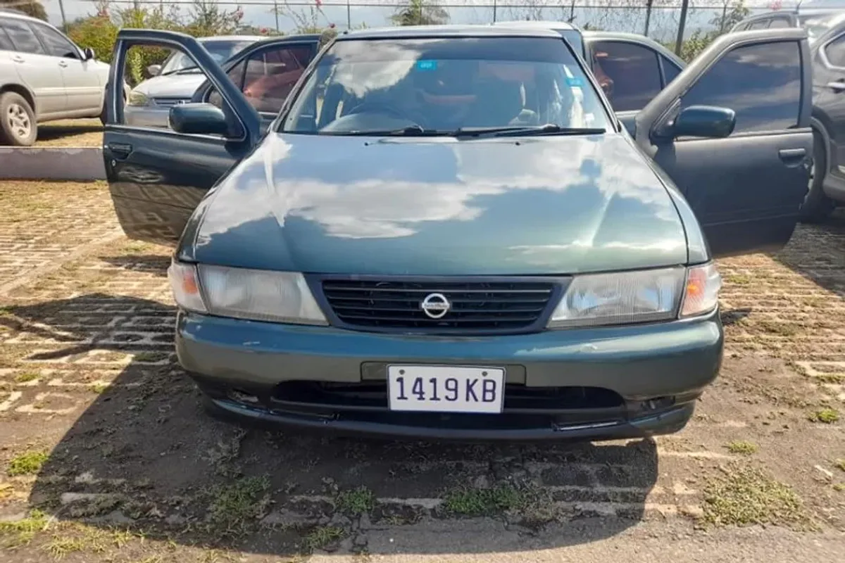 Nissan Motor vehicle