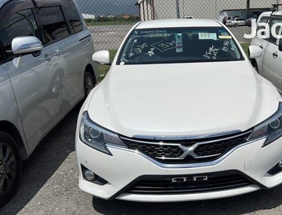 Toyota Mark X 3,0L 2016