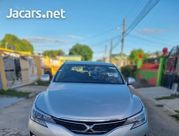Toyota Mark X 2,5L 2014