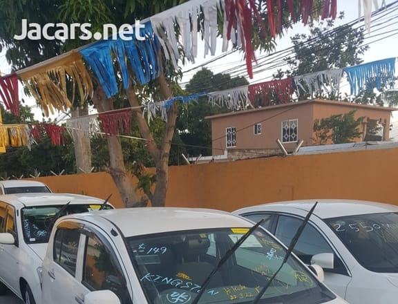 Daihatsu MIRA 0,6L 2017