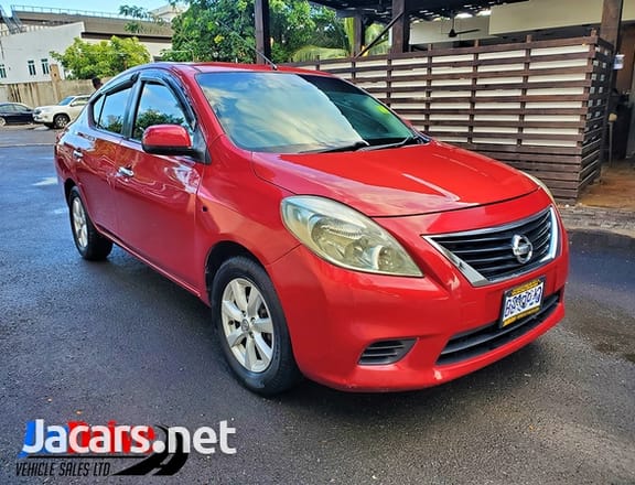 Nissan Versa 1,5L 2013