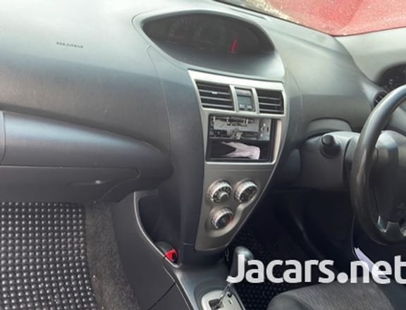 Toyota Yaris 1,5L 2013