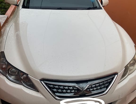 Toyota Mark X 2,5L 2011