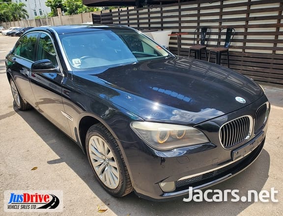 BMW 7-Series 3,0L 2011