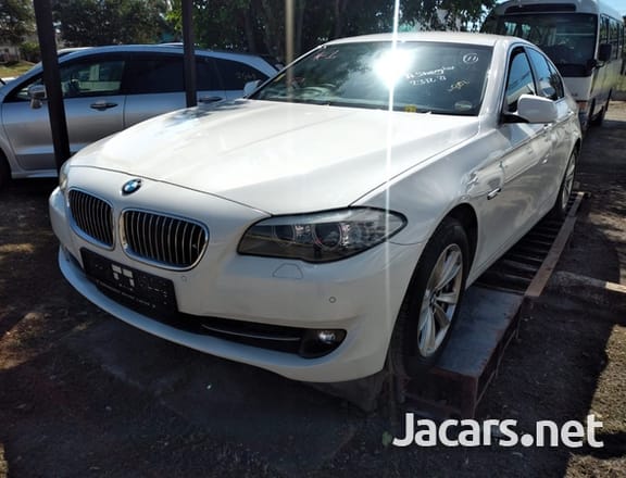 BMW 5-Series 2,5L 2012