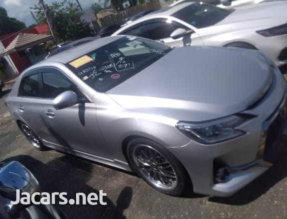 Toyota Mark X 2,5L 2014