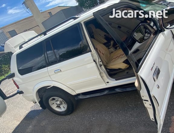 Mitsubishi Montero Sport 3,5L 2004