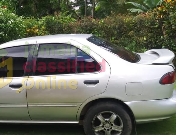 For Sale: 1995 Nissan