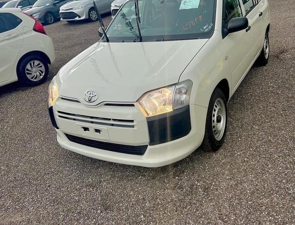 Toyota Probox 1,5L 2017