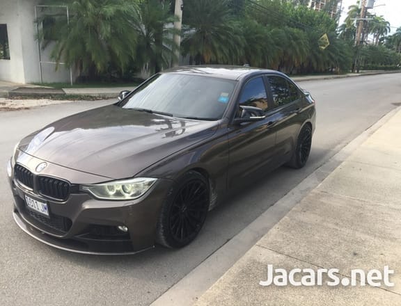BMW 3-Series 2,0L 2013