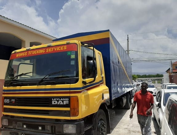 For Sale: 2000 LEYLAND DAF TRUCK