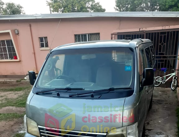 For Sale: 2005 Nissan Urvan