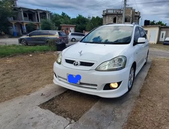 2007 toyota ipsum 240s