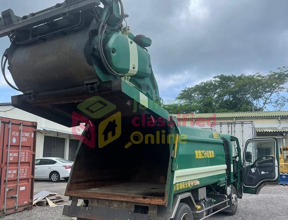 For Sale: 2011 ISUZU G TRUCK