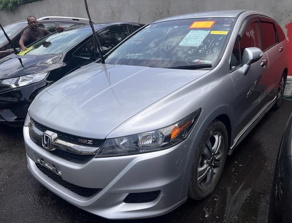 For Sale: 2013 Honda Stream