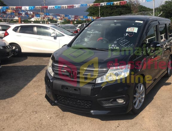 For Sale: 2013 Honda Stepwagon