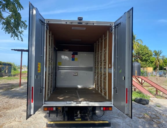 For Sale: 2013 Mitsubishi Canter FUSO