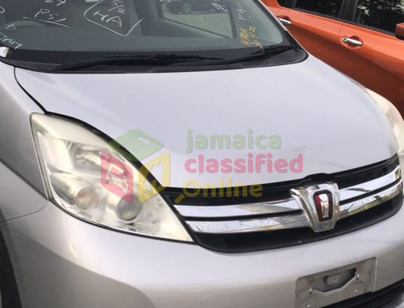 For Sale: 2013 TOYOTA ISIS CALL NOW 8075680