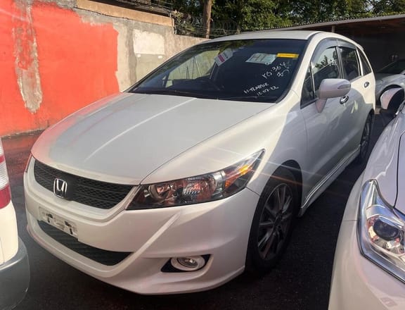 For Sale: 2014 Honda Stream