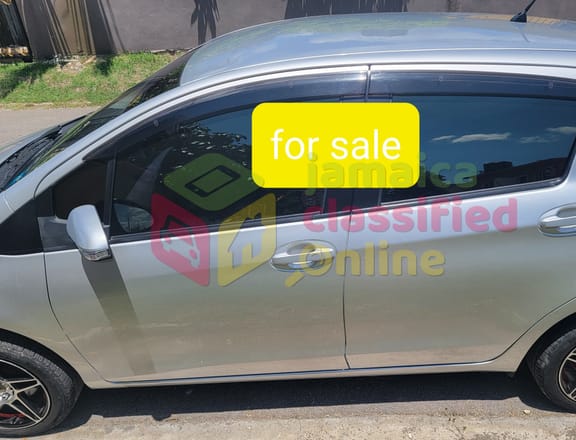 For Sale: 2014 Toyota Vitz