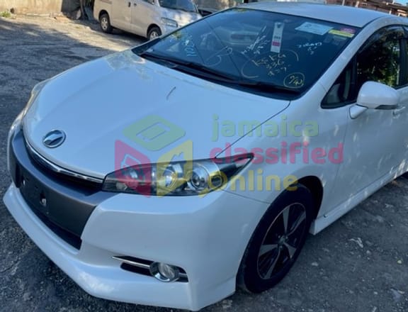 For Sale: 2014 TOYOTA WISH SPORTS (NEWLY IMPORTED)