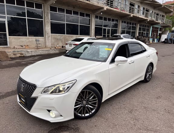 For Sale: 2014 Toyota Crown Athlete G