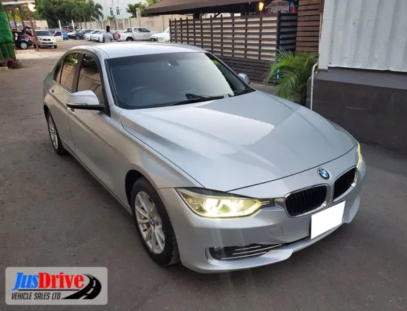 2015 BMW 316I