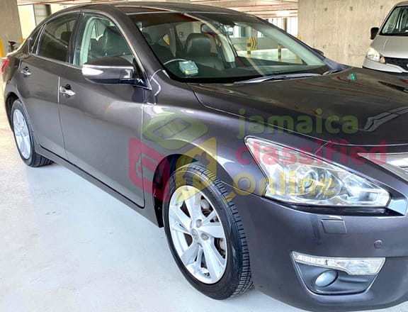 For Sale: 2015 NISSAN TEANA (NEWLY IMPORTED)