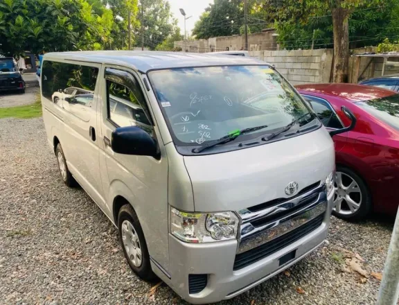 2015 Toyota Hiace