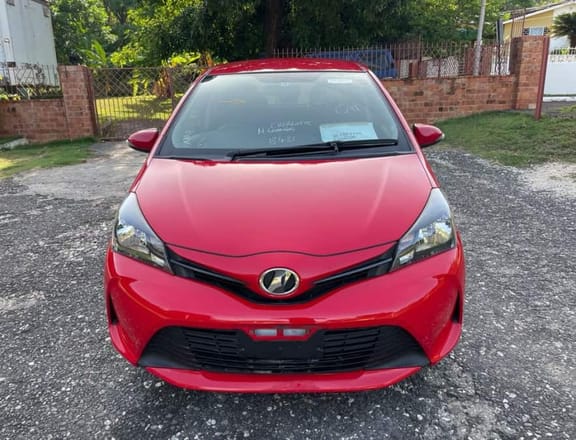 2015 Toyota Vitz
