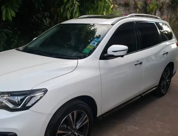 2017 Nissan Pathfinder