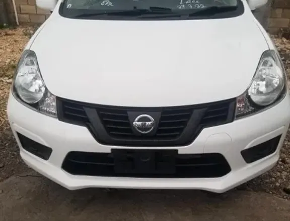 2017 Nissan ad expert keyless entry