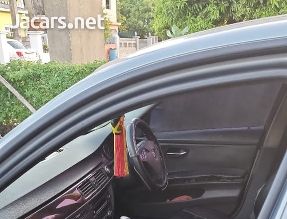 BMW 3-Series 4,1L 2008