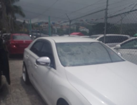 Toyota Mark X 2,5L 2015