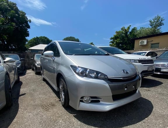 Toyota Wish 1,8L 2017