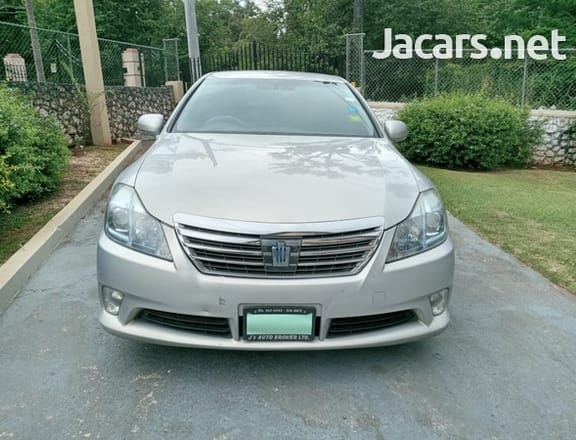 Toyota Crown 2,5L 2012