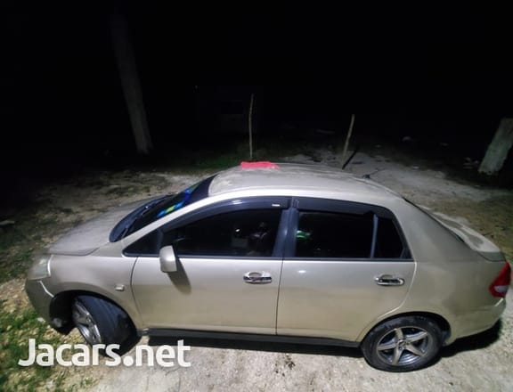 Nissan Tiida 1,5L 2010