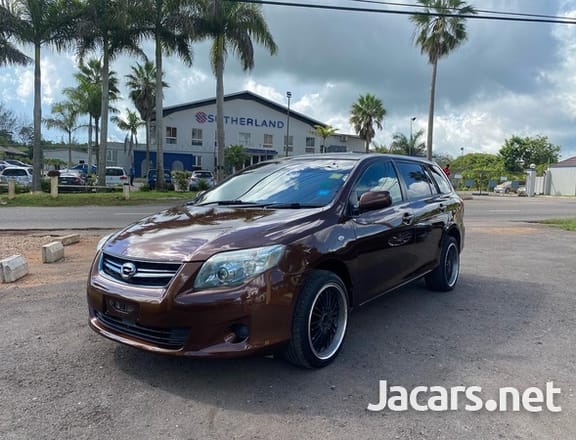 Toyota Fielder 1,5L 2011