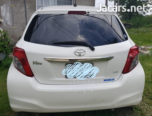 Toyota Vitz 1,3L 2012
