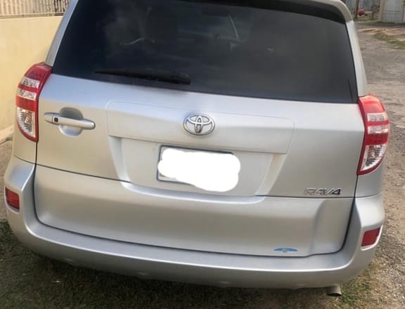 Toyota RAV4 2,3L 2013